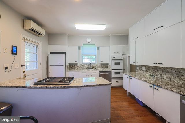 3305 BANCROFT RD, Baltimore, MD 21215
