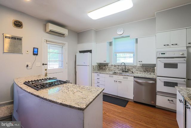 3305 BANCROFT RD, Baltimore, MD 21215