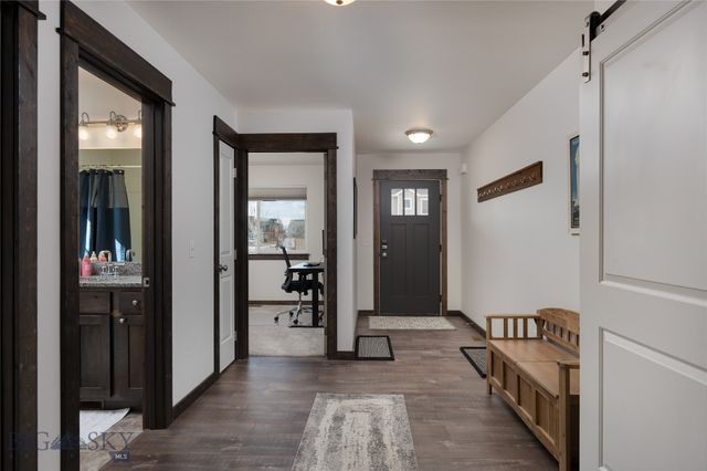 300 Crockett Way, Belgrade, MT 59714