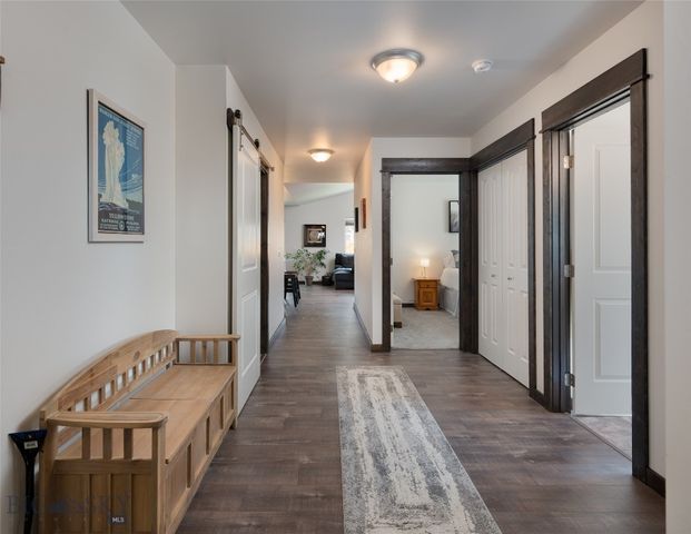 300 Crockett Way, Belgrade, MT 59714