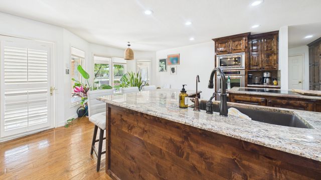 4615 94th Street, Lubbock, TX 79424