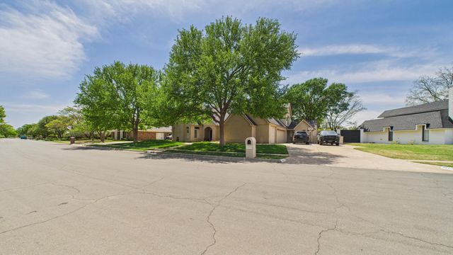 4615 94th Street, Lubbock, TX 79424