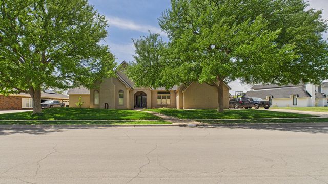 4615 94th Street, Lubbock, TX 79424