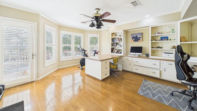 4615 94th Street, Lubbock, TX 79424