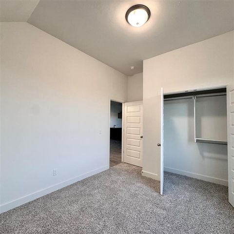 9320 NW 143rd Street, Yukon, OK 73099