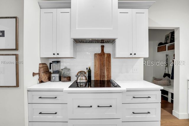 5 Canebrake Ln, Bluffton, SC 29910