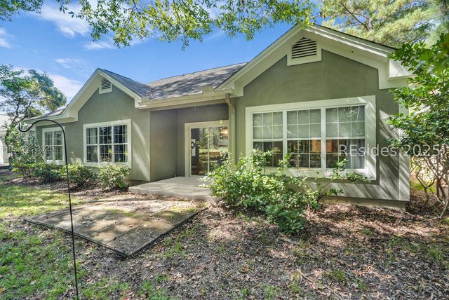 5 Canebrake Ln, Bluffton, SC 29910