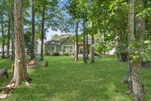 5 Canebrake Ln, Bluffton, SC 29910