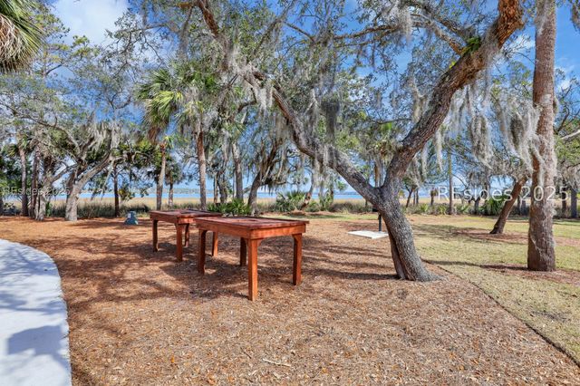 5 Canebrake Ln, Bluffton, SC 29910