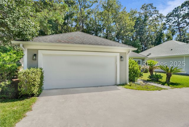 5 Canebrake Ln, Bluffton, SC 29910