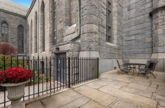 45 W Broadway 111, Boston, MA 02127