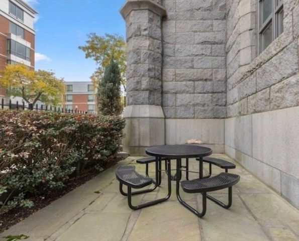 45 W Broadway 111, Boston, MA 02127