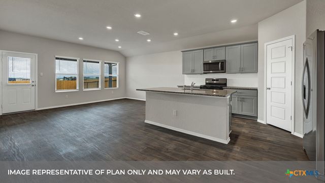 1719 KOLBE Trail, New Braunfels, TX 78130