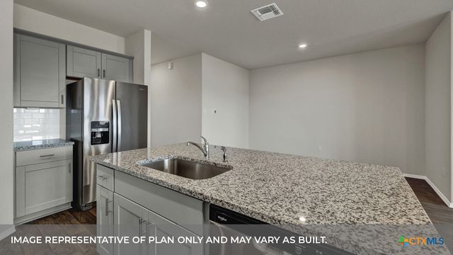 1719 KOLBE Trail, New Braunfels, TX 78130