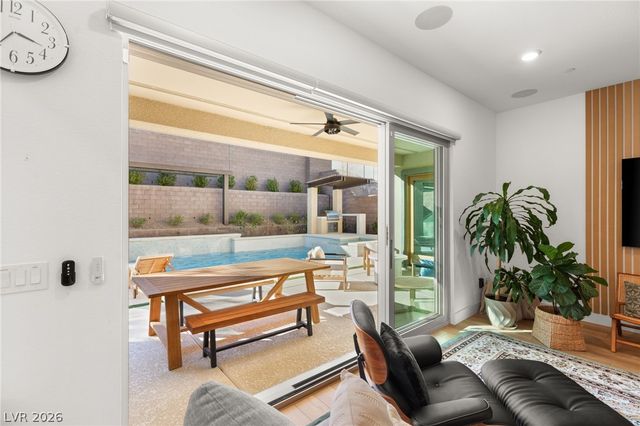 237 Wilson Ridge Street, Las Vegas, NV 89138