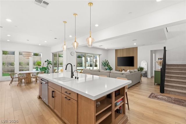 237 Wilson Ridge Street, Las Vegas, NV 89138