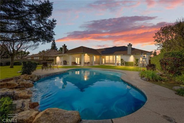 12403 Portebello Drive, Bakersfield, CA 93312