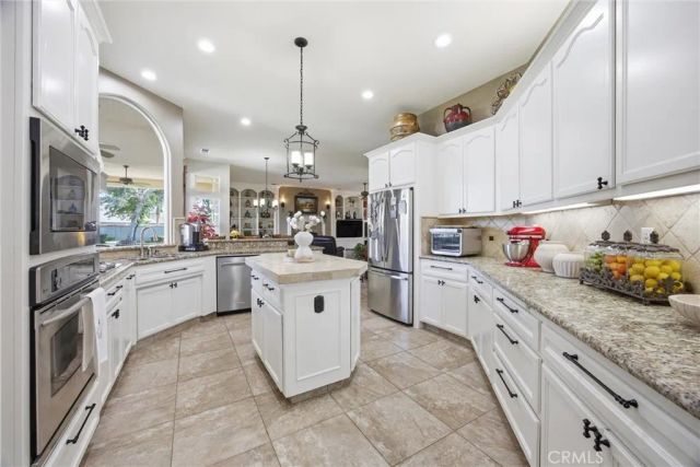 12403 Portebello Drive, Bakersfield, CA 93312