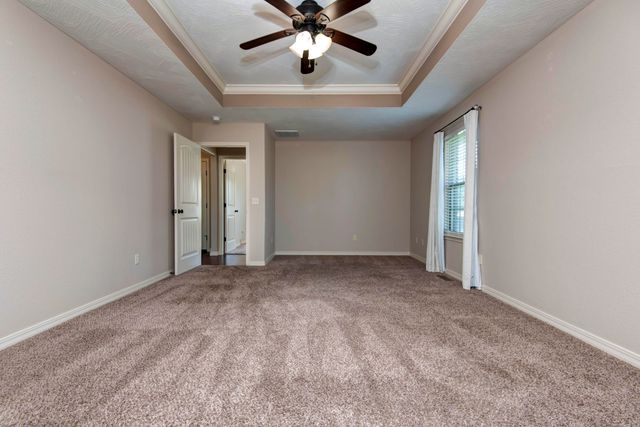 5747 S Winsor Drive, Battlefield, MO 65619