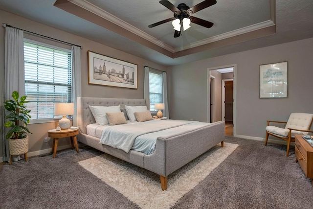 5747 S Winsor Drive, Battlefield, MO 65619