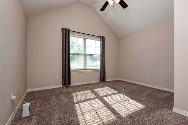 5747 S Winsor Drive, Battlefield, MO 65619