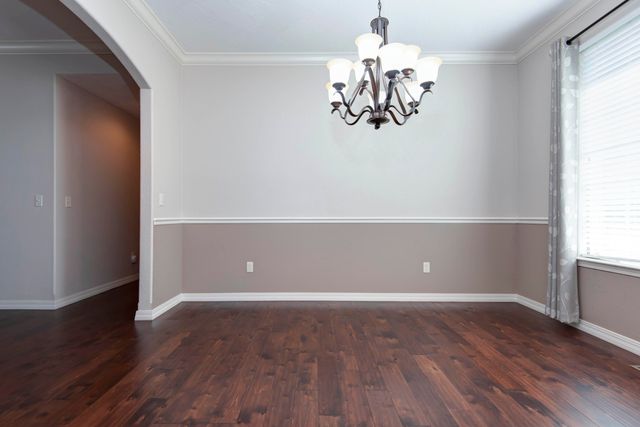5747 S Winsor Drive, Battlefield, MO 65619