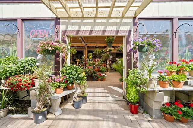 577 Great Rd, Stow, MA 01775