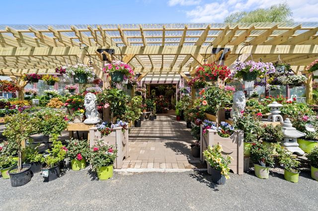 577 Great Rd, Stow, MA 01775