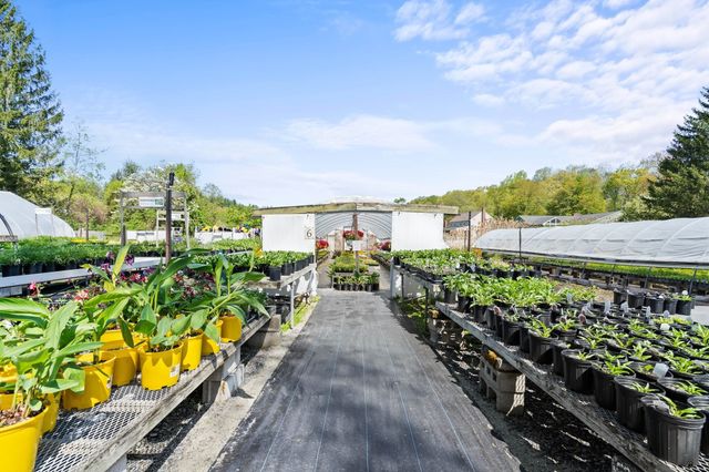 577 Great Rd, Stow, MA 01775