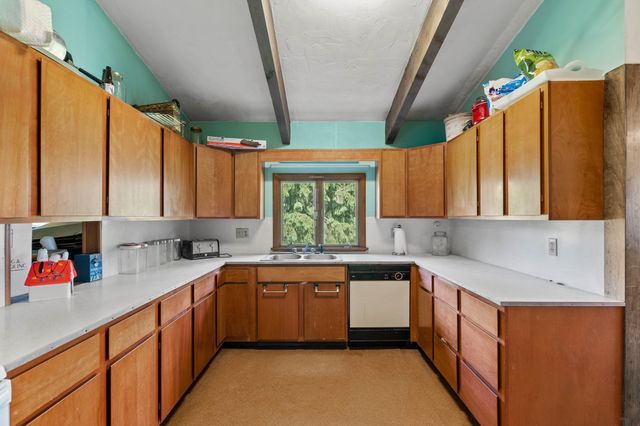 577 Great Rd, Stow, MA 01775