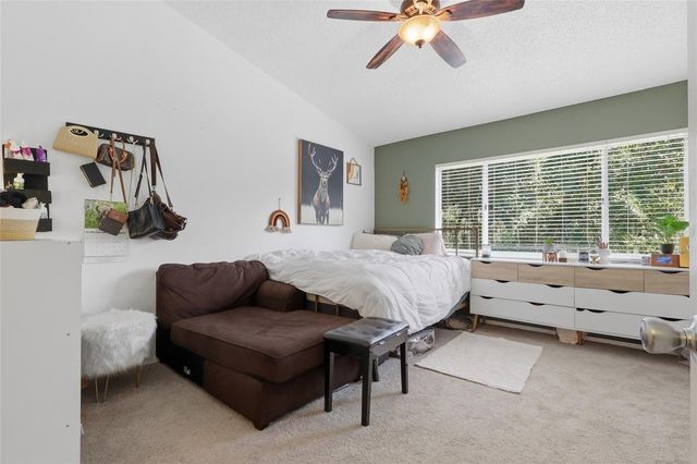 30029 GRANDA HILLS COURT, Wesley Chapel, FL 33543