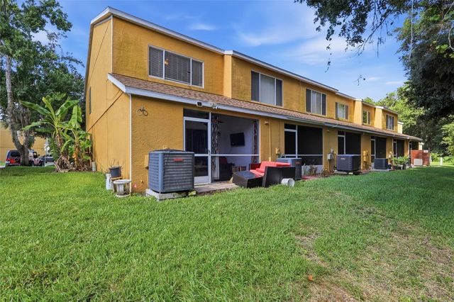 30029 GRANDA HILLS COURT, Wesley Chapel, FL 33543