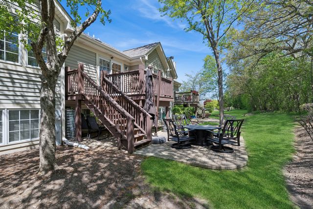 1213 W Lake Drive, Cary, IL 60013