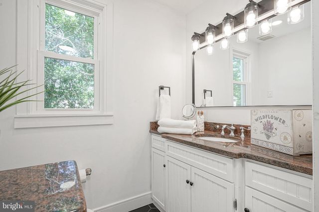 2324 ALMIRA AVE, Atco, NJ 08004