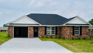 221 Andrew Drive, Manning, SC 29102