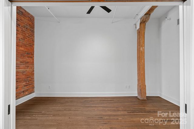 310 Arlington Avenue 221, Charlotte, NC 28203