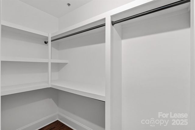 310 Arlington Avenue 221, Charlotte, NC 28203