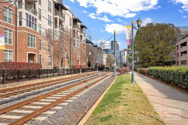 310 Arlington Avenue 221, Charlotte, NC 28203