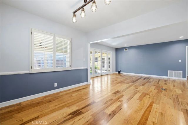 10011 Genesta Avenue, Northridge, CA 91325