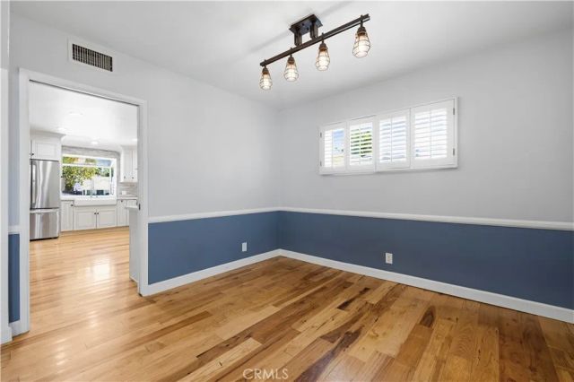 10011 Genesta Avenue, Northridge, CA 91325