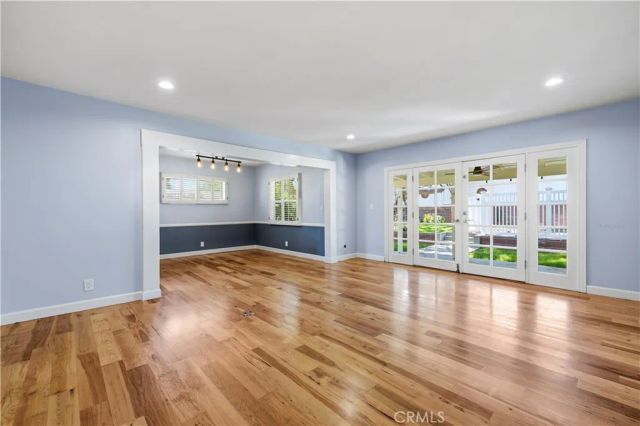 10011 Genesta Avenue, Northridge, CA 91325