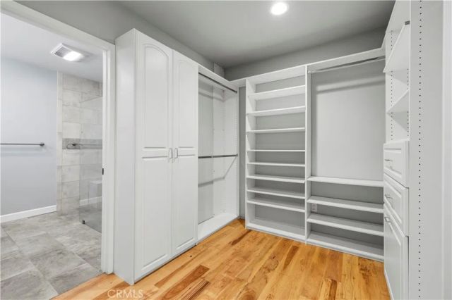 10011 Genesta Avenue, Northridge, CA 91325