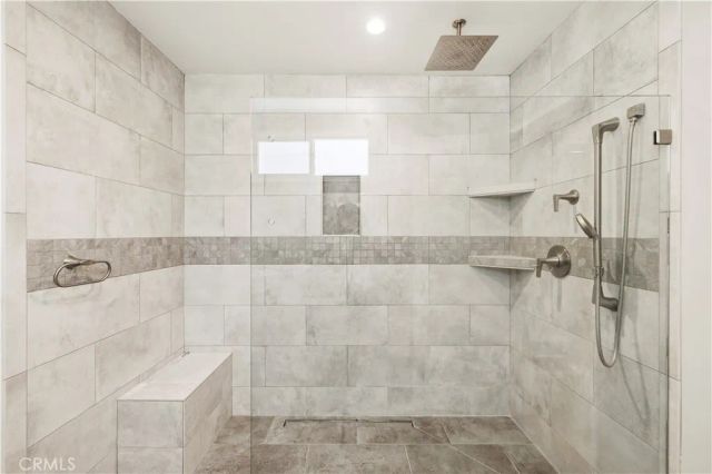 10011 Genesta Avenue, Northridge, CA 91325