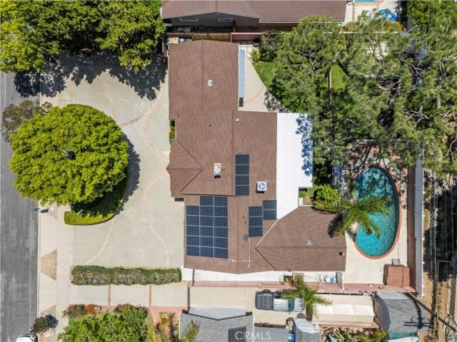 10011 Genesta Avenue, Northridge, CA 91325