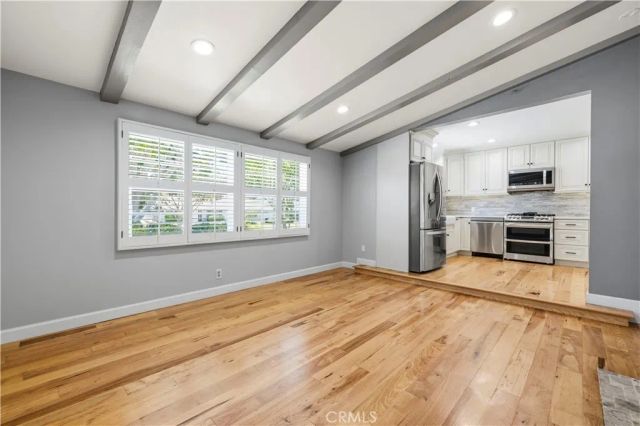10011 Genesta Avenue, Northridge, CA 91325