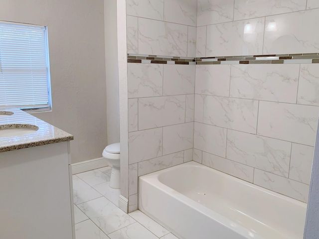 115 W ALLISON COURT, Tampa, FL 33603