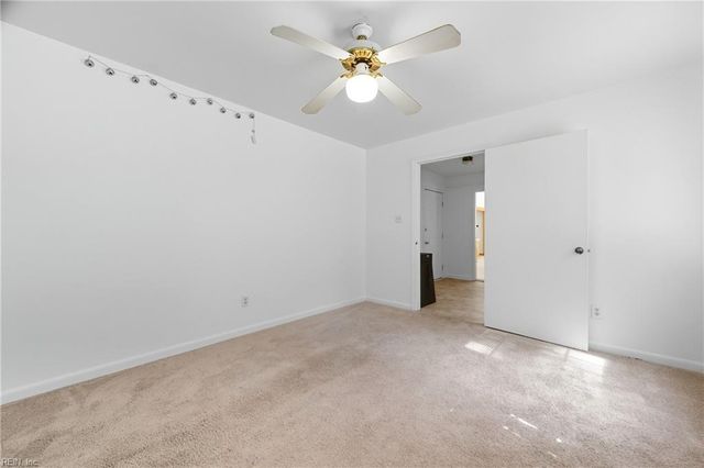 6252 Summerville DR, Gloucester, VA 23061