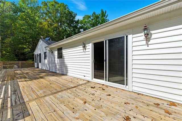 6252 Summerville DR, Gloucester, VA 23061