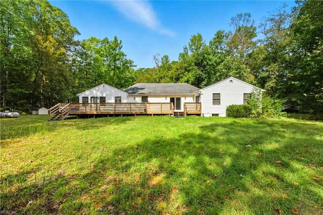6252 Summerville DR, Gloucester, VA 23061