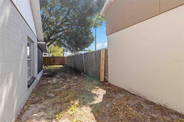 4626 EASTWIND DRIVE, Plant City, FL 33566